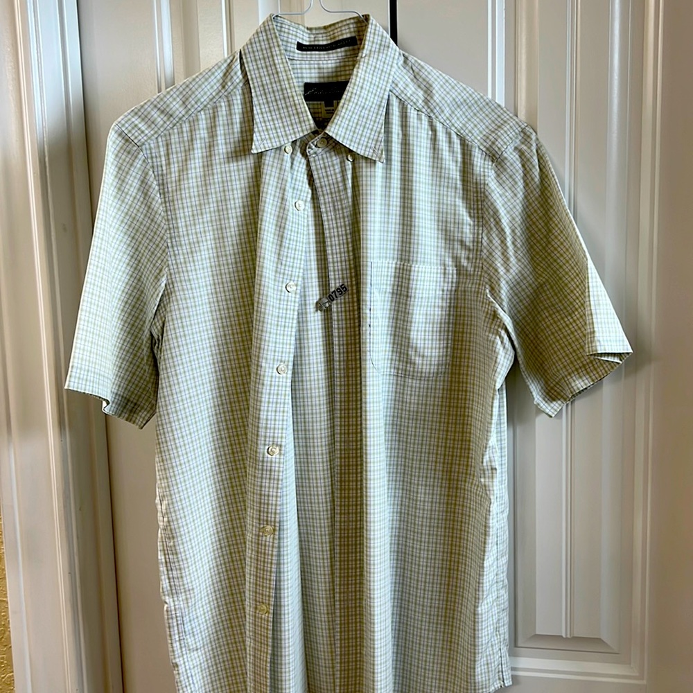 *SOLD*Eddie Bauer short sleeved shirt size large